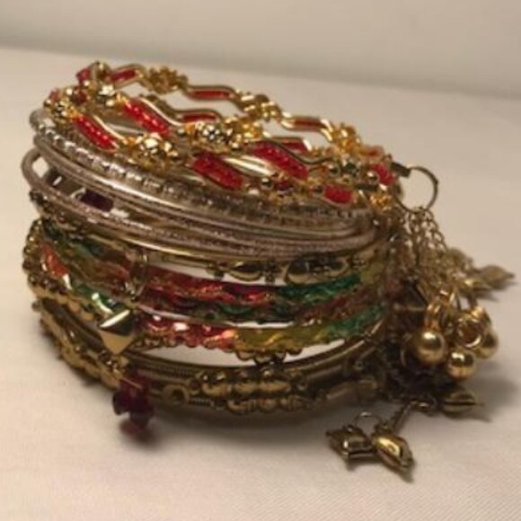Vintage Set of 14 Bollywood Bangles - Picture 1 of 13